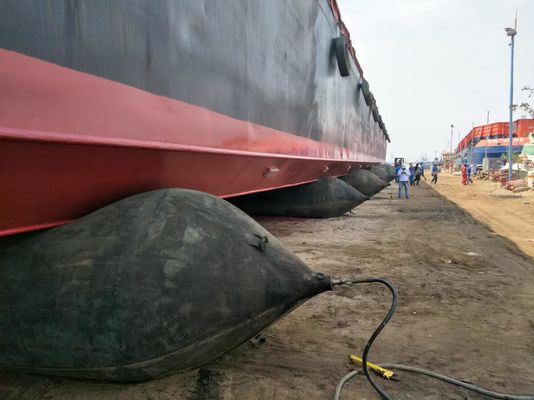การปล่อยเรือ ทะเลยาง Airbags ปรับแต่ง ทนทาน