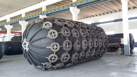 โยโกฮาม่า ปนูเมติก Fenders ทั่วไป สําหรับสภาพแวดล้อมทางทะเลที่แตกต่างกัน