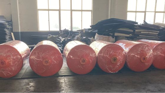 โฟมบังโคลนสำหรับเรือ